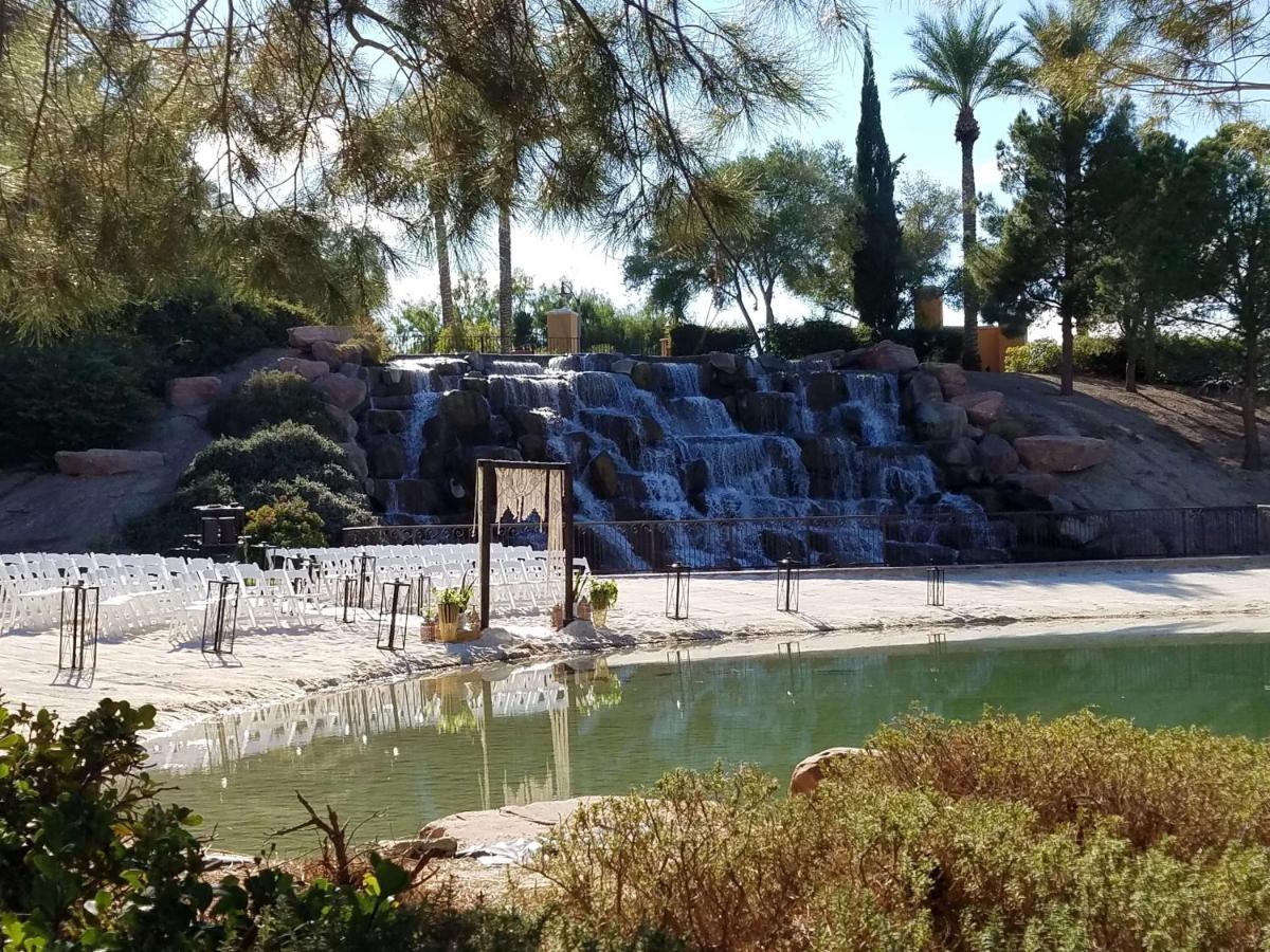 Hilton Lake Las Vegas Resort & Spa Exterior photo