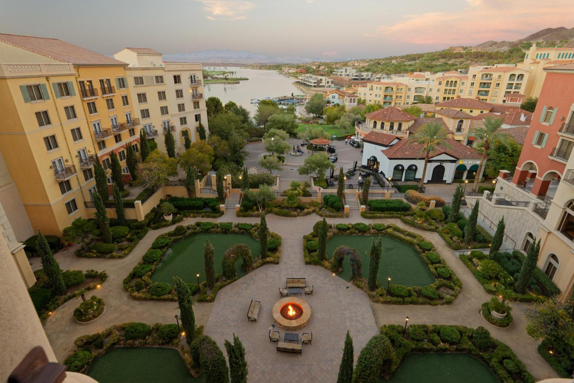 Hilton Lake Las Vegas Resort & Spa Exterior photo